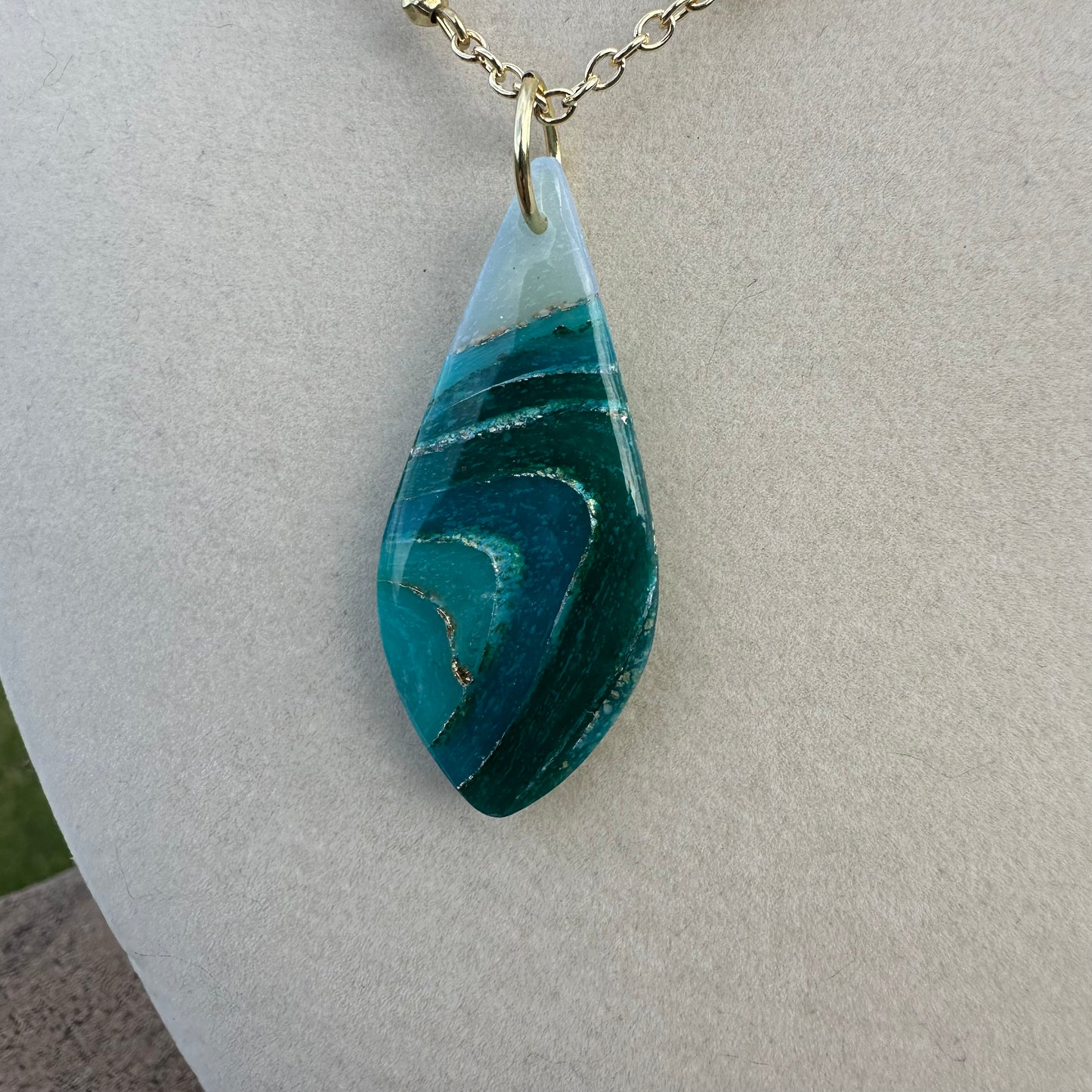 Geode Teardrop Necklace