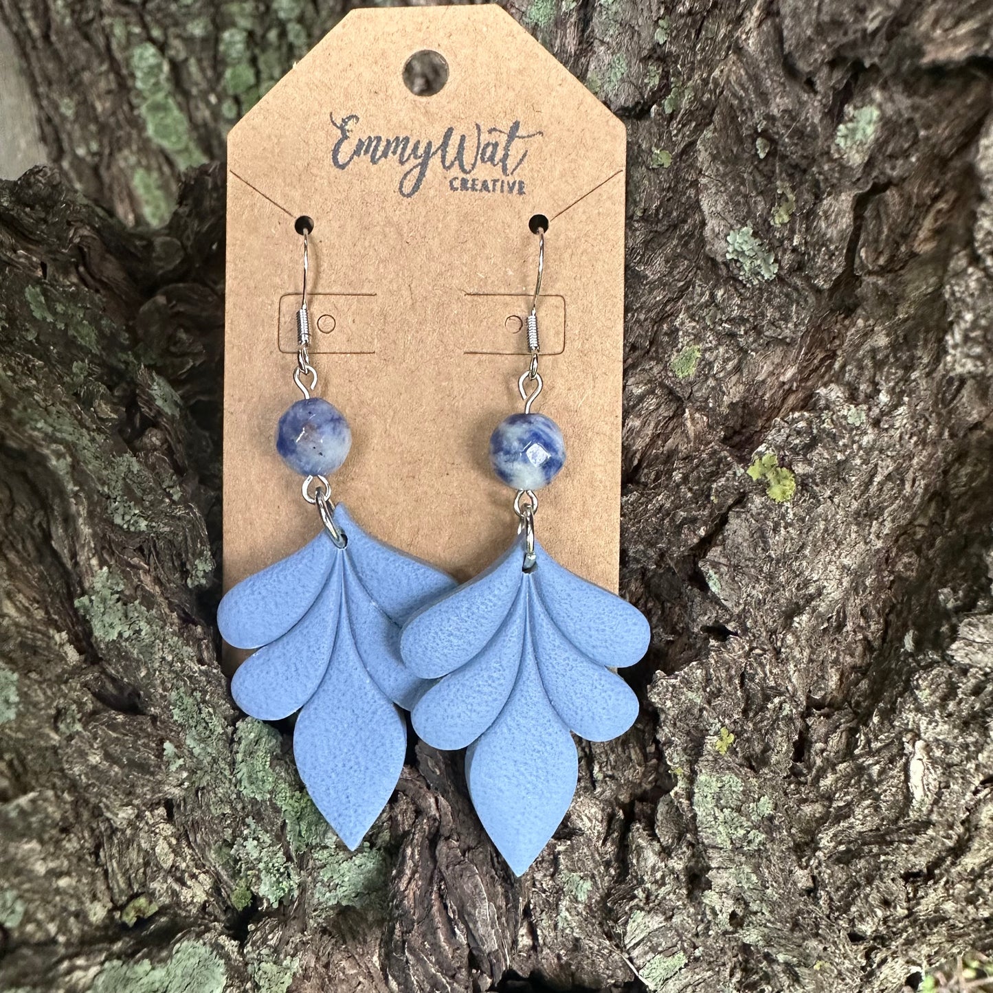 Large Periwinkle Layered Petal Drops