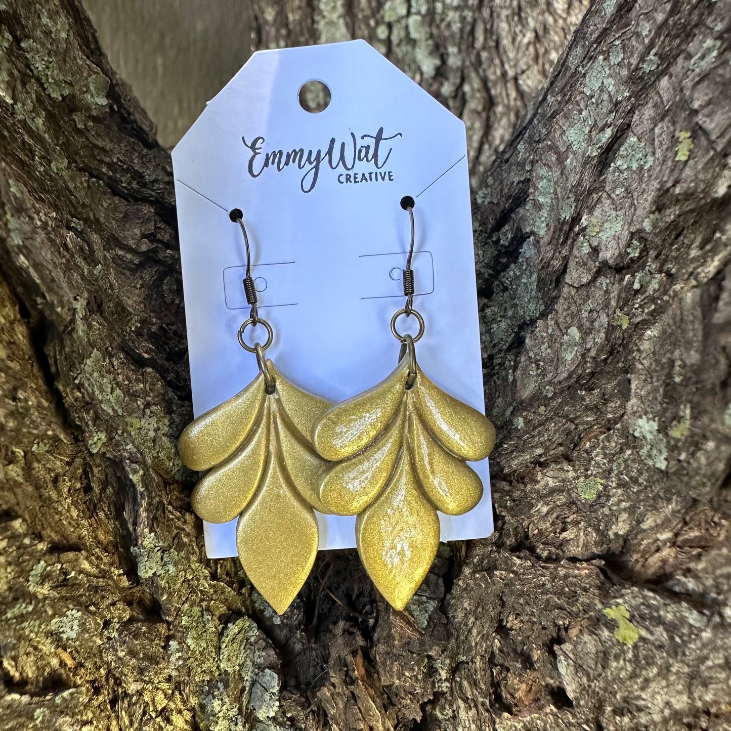 Gold Layered Petal Drop