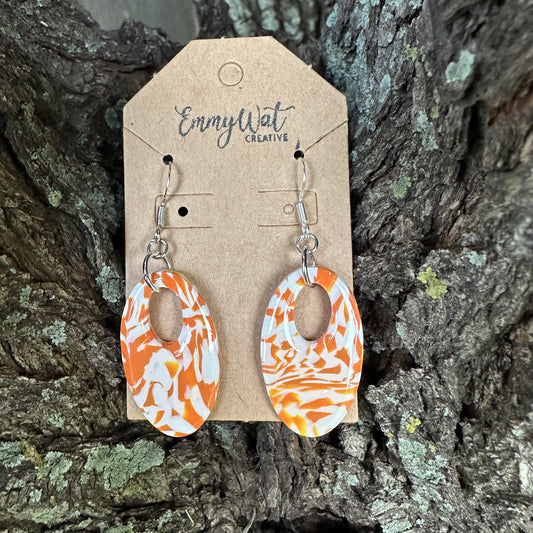 Orange Swirl Open Oval