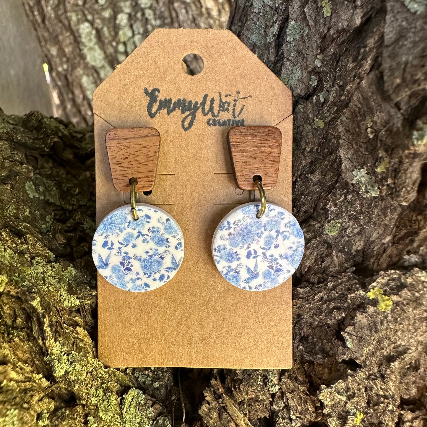 Blue and White Toile Circles